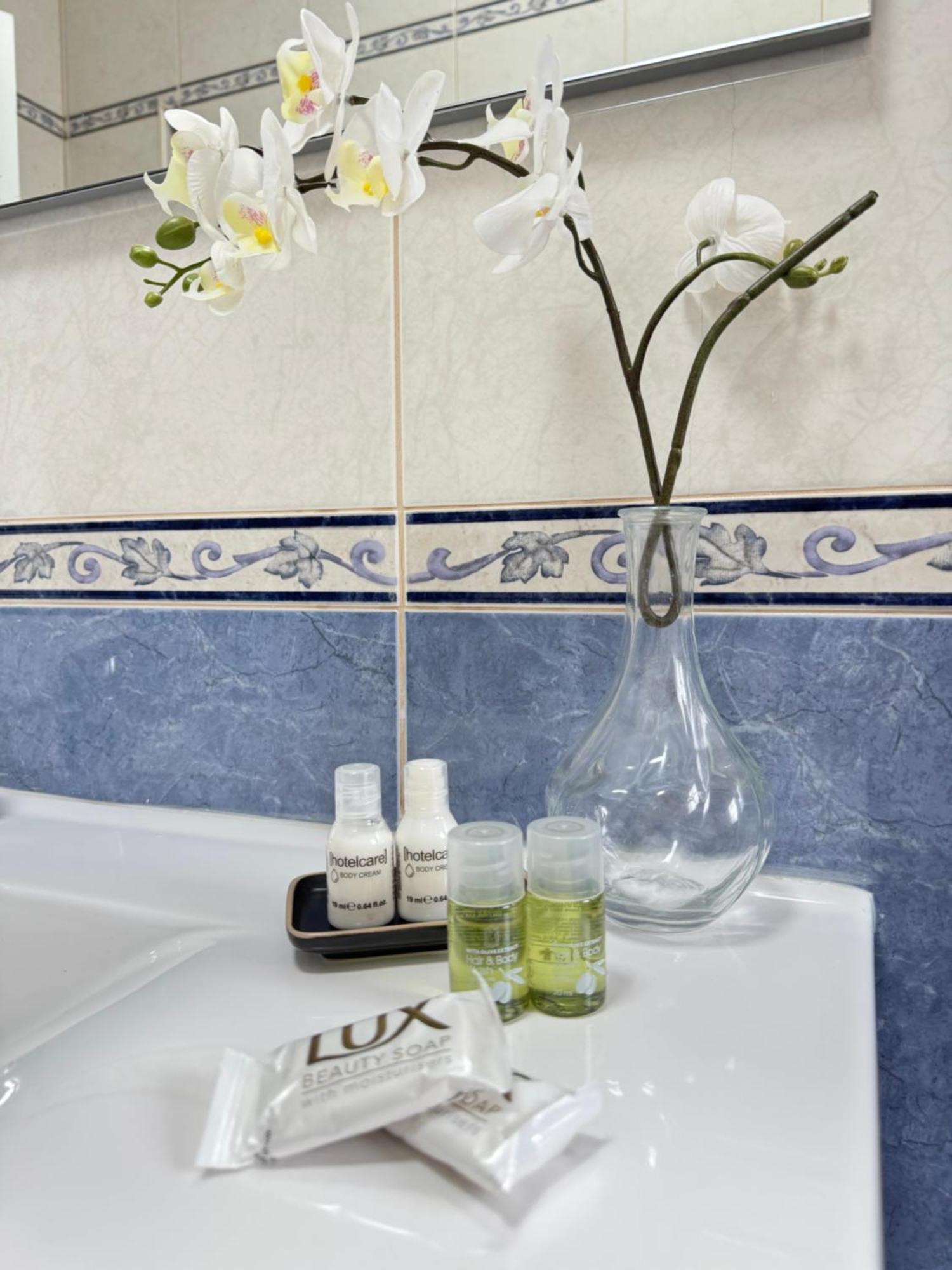 Villa Bonita Guesthouse Albufeira Old Town Екстериор снимка
