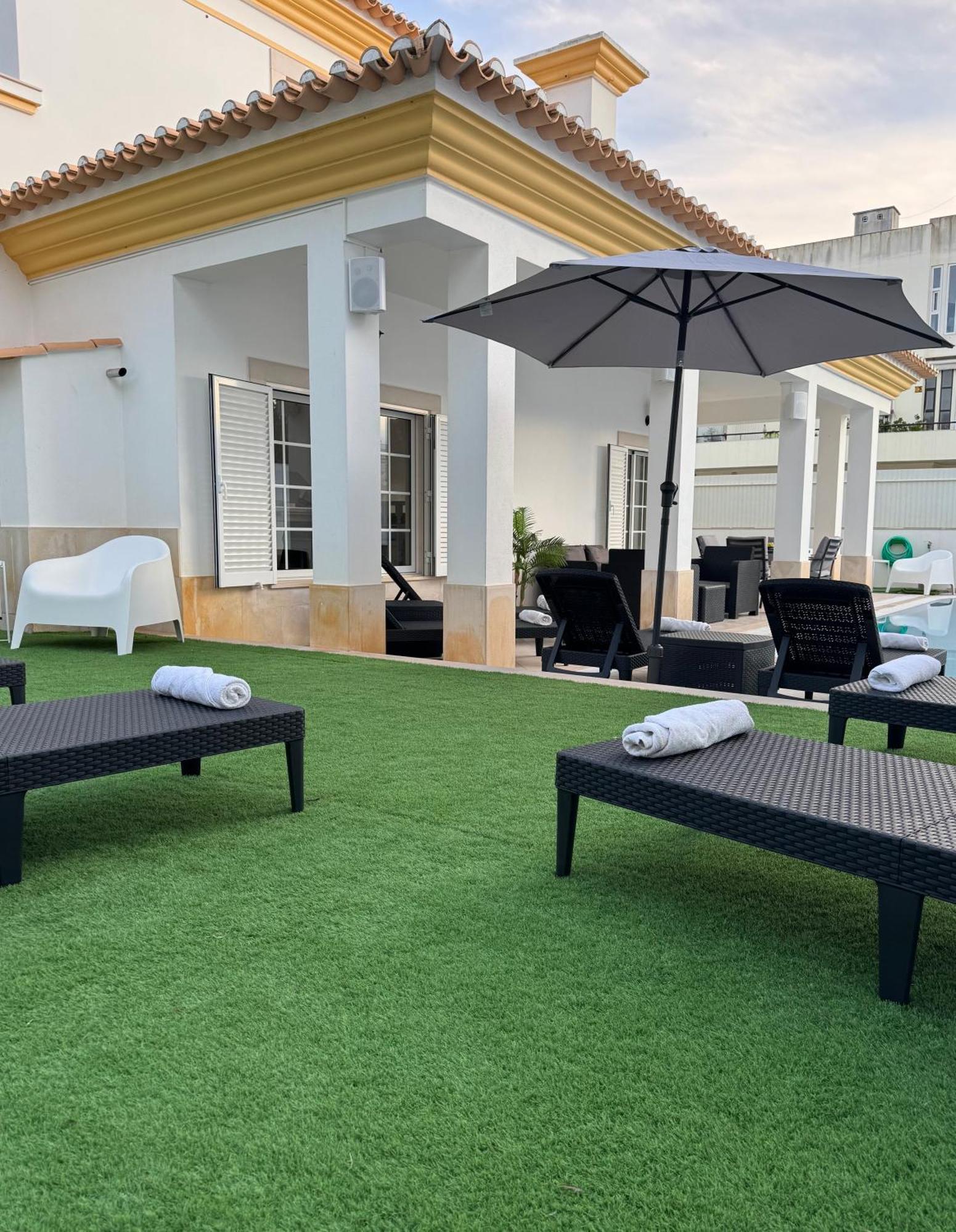 Villa Bonita Guesthouse Albufeira Old Town Екстериор снимка