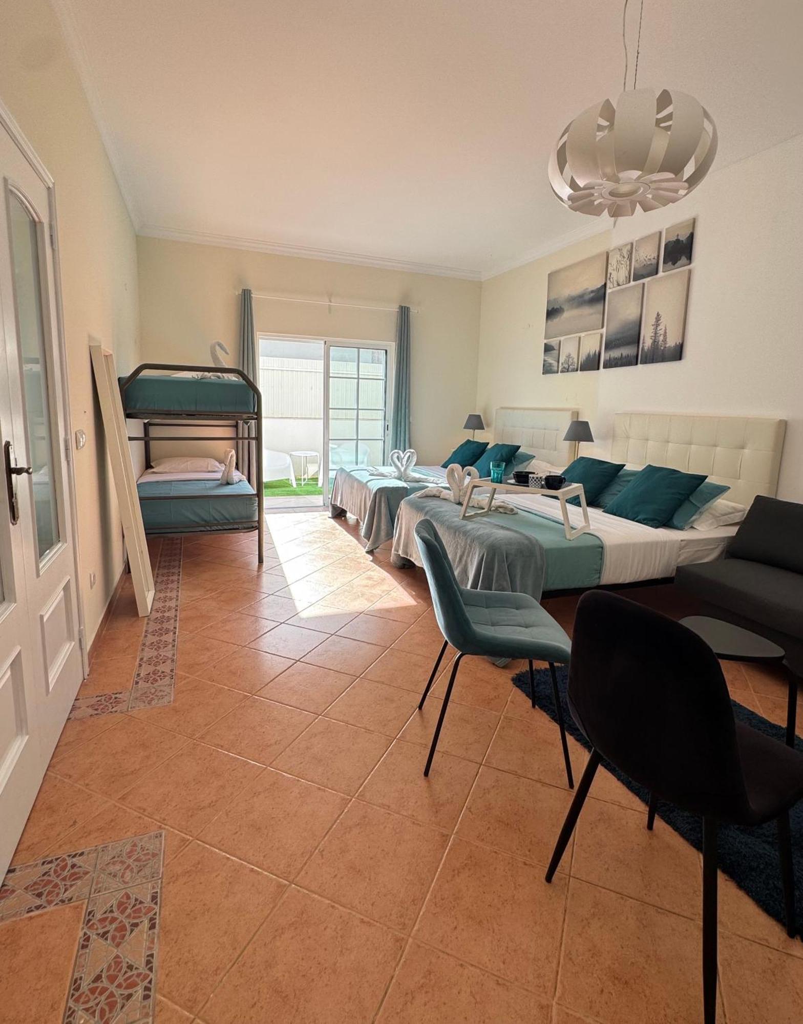 Villa Bonita Guesthouse Albufeira Old Town Екстериор снимка